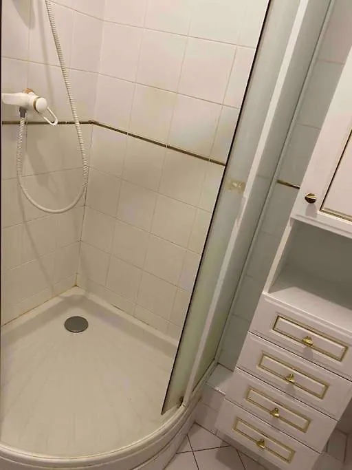 Appartement Proche Du Canal Saint Martin Párizs Apartman